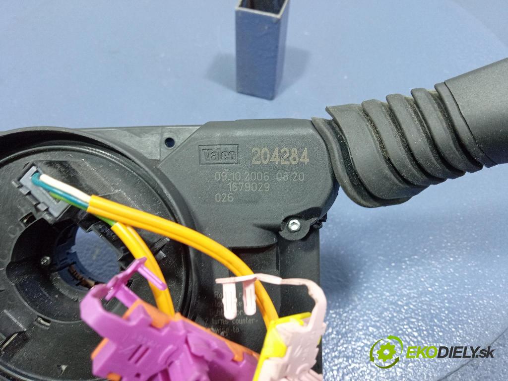 Opel Zafira 2006 prepínač Komplex: 13250229GL