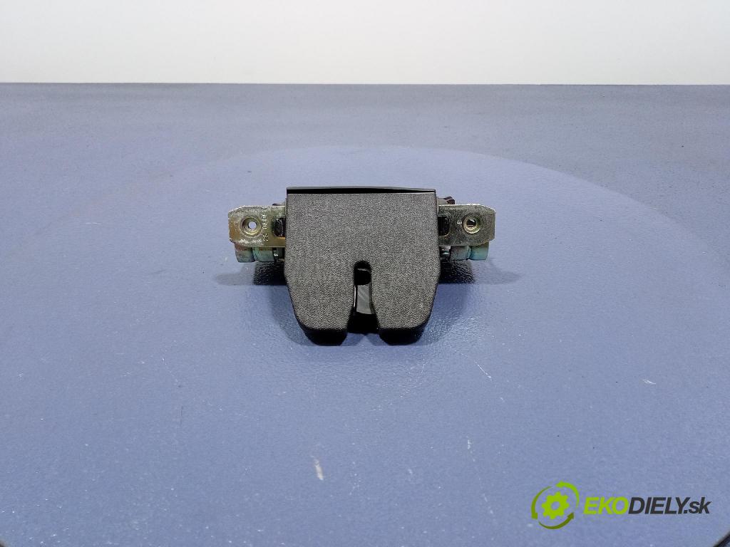 Opel Zafira 2006 zámok Klapky: kufra: 131495058724