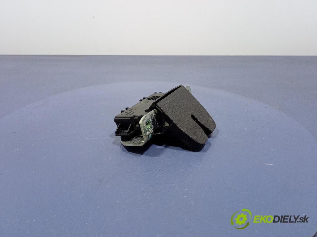 Opel Zafira 2006 zámok Klapky: kufra: 131495058724