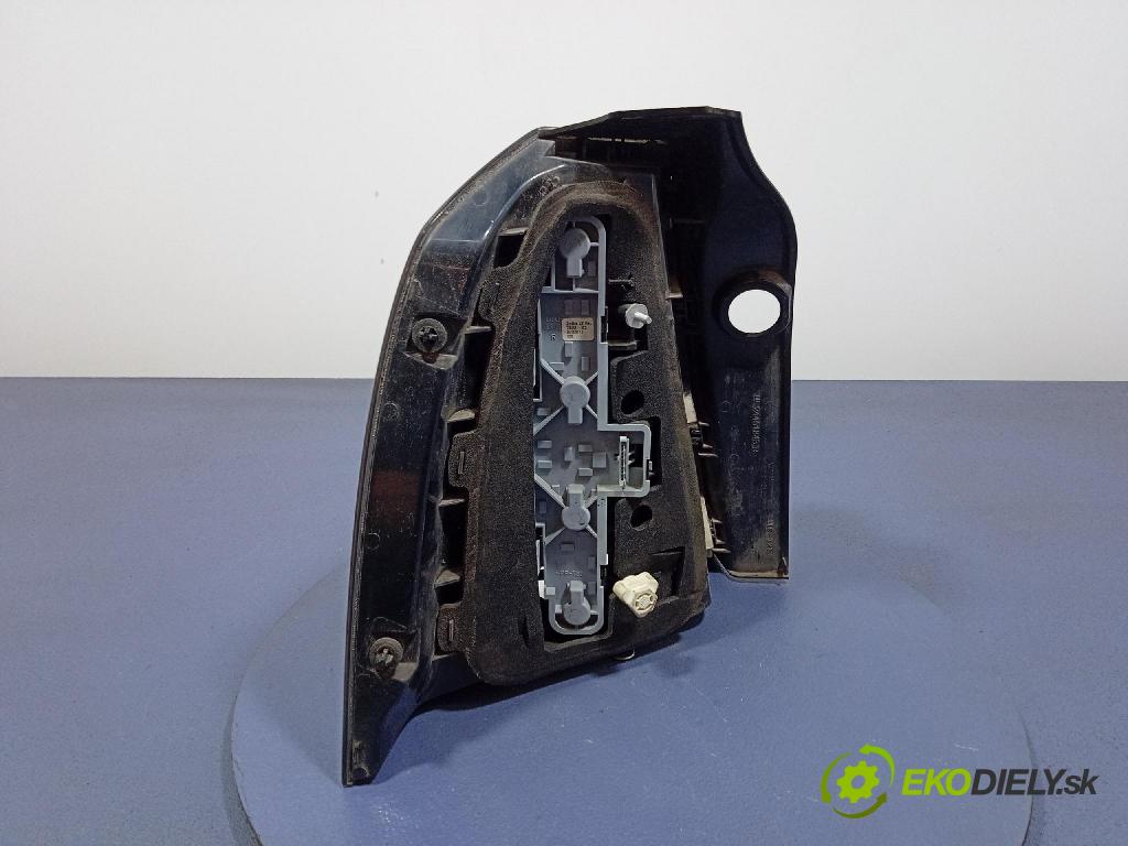Opel Zafira 2006 svetlo / reflektor zad Prava: Vonkajsia: 24451843