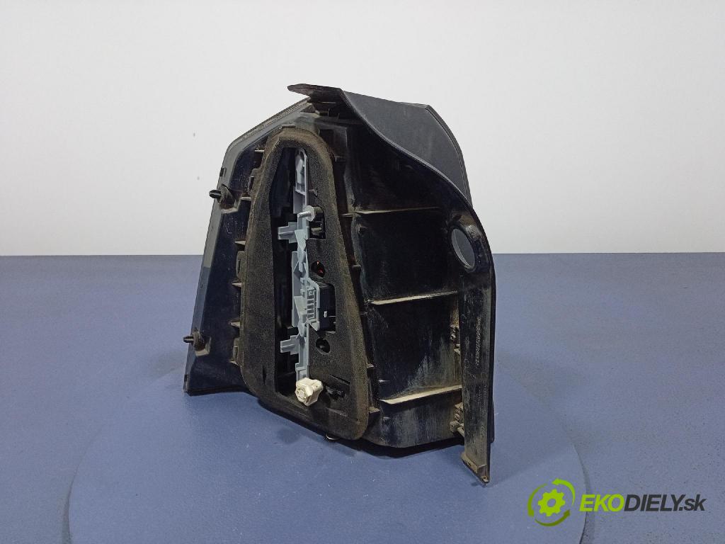 Opel Zafira 2006 svetlo / reflektor zad Prava: Vonkajsia: 24451843