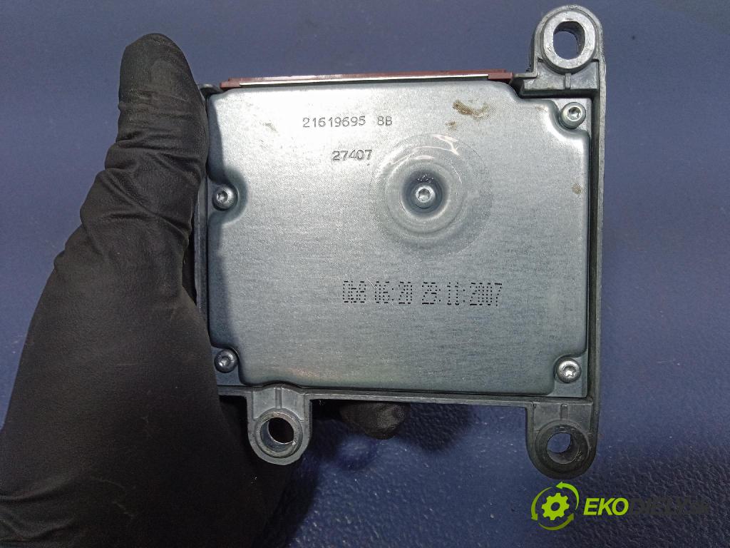 Peugeot Bipper 2008 Airbag: x 1353558080