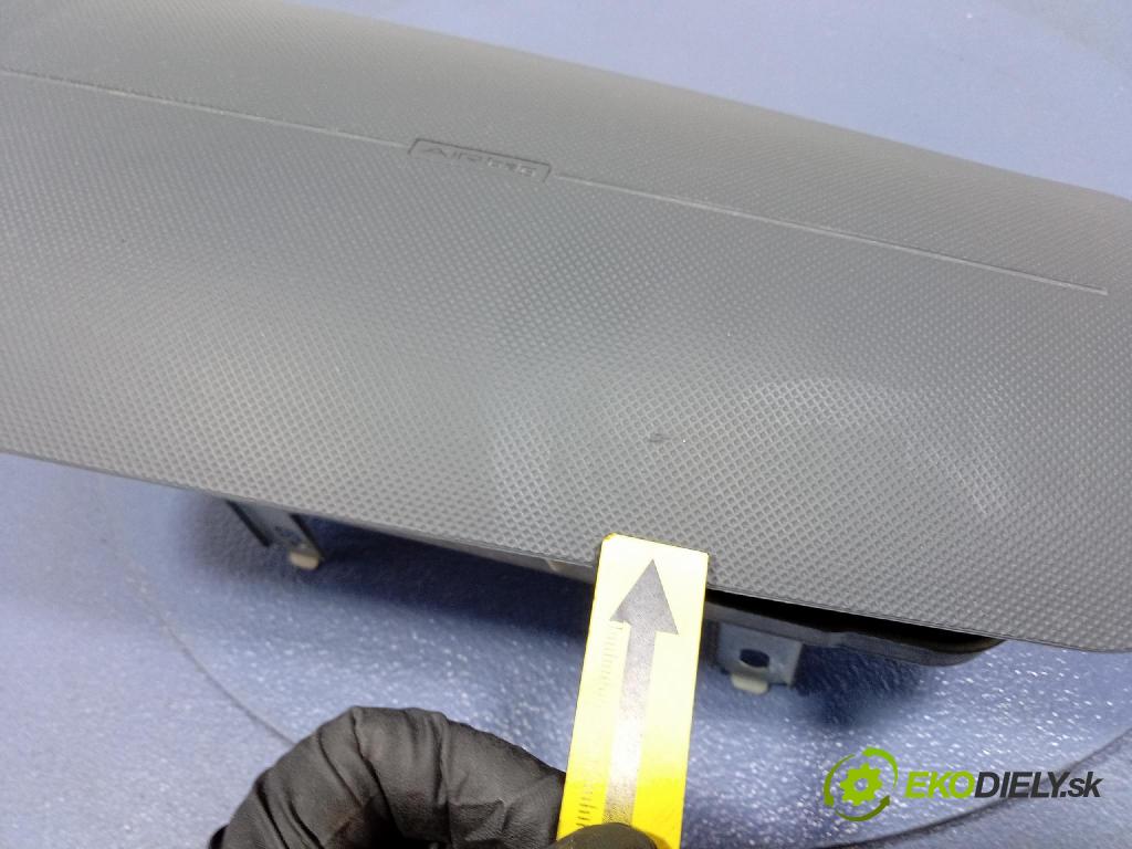 Peugeot Bipper 2008 Airbag: Cestujúcí: x 07354703130