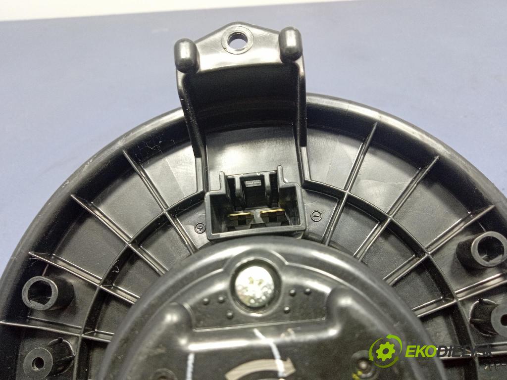 Honda Accord 2008 ventilátor Vzduch: 5401