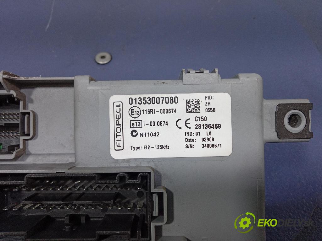 Peugeot Bipper 2008 skrinka Poistky: 01353007080