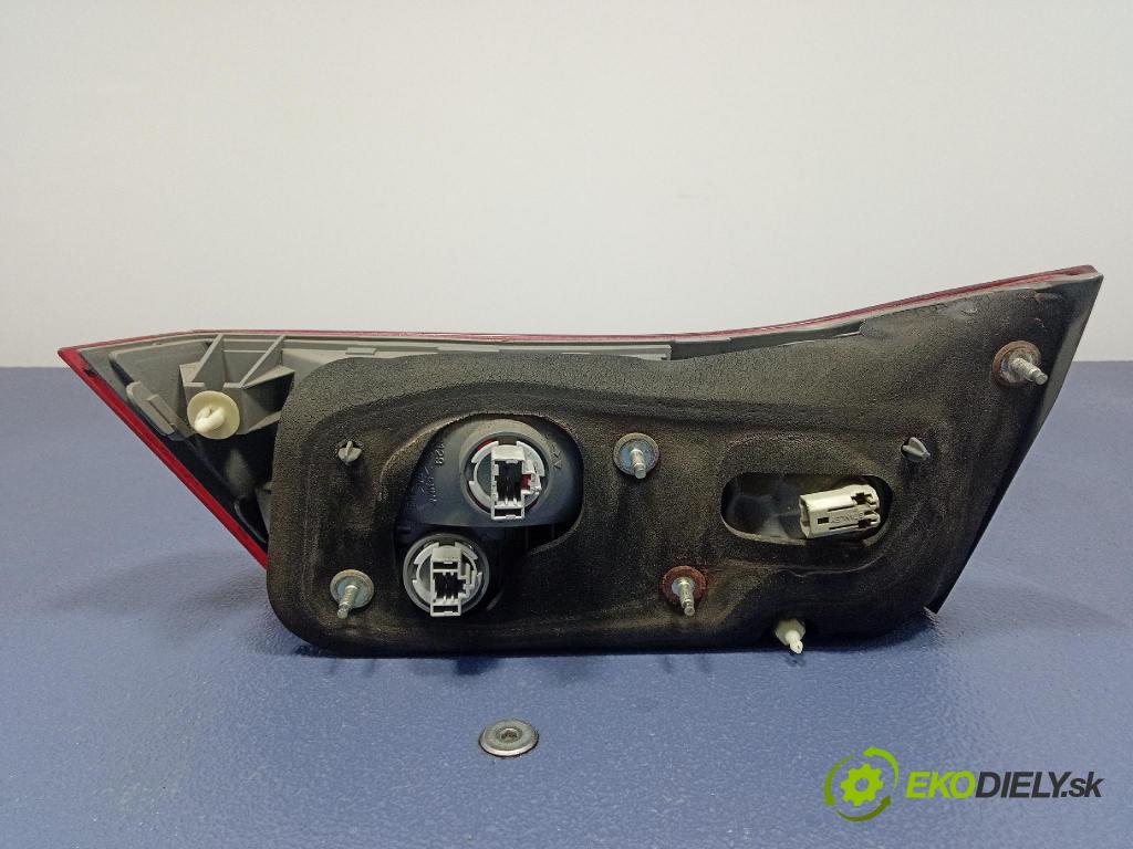 Honda Accord 2008 svetlo / reflektor zad ľavá Vnútri: P8129L