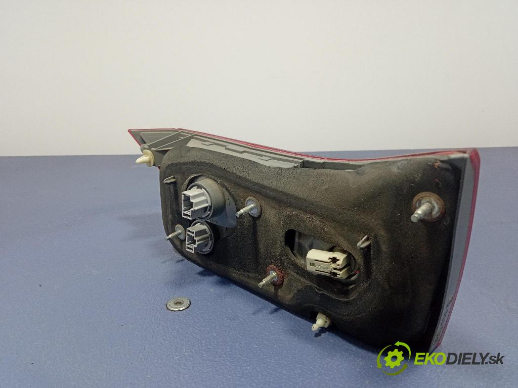 Honda Accord 2008 svetlo / reflektor zad ľavá Vnútri: P8129L