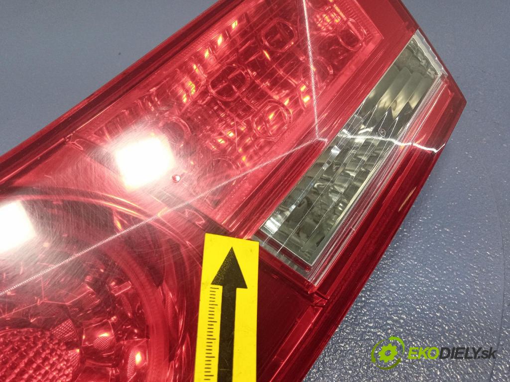 Honda Accord 2008 svetlo / reflektor zad ľavá Vnútri: P8129L