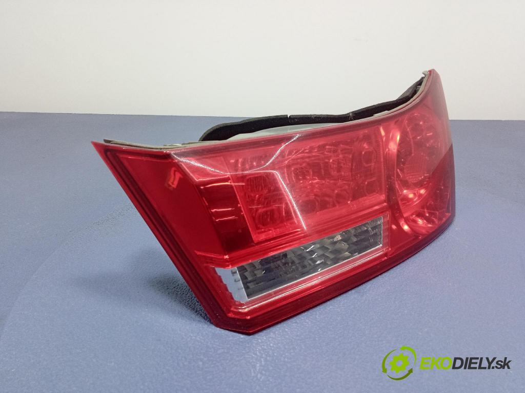 Honda Accord 2008 svetlo / reflektor zad Prava: Vnútri: P8129R