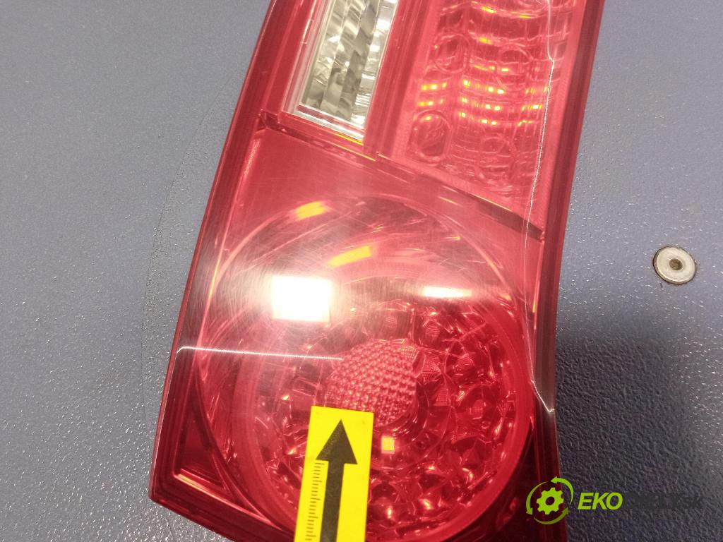 Honda Accord 2008 světlo Zad: Práva: Uvnitř P8129R