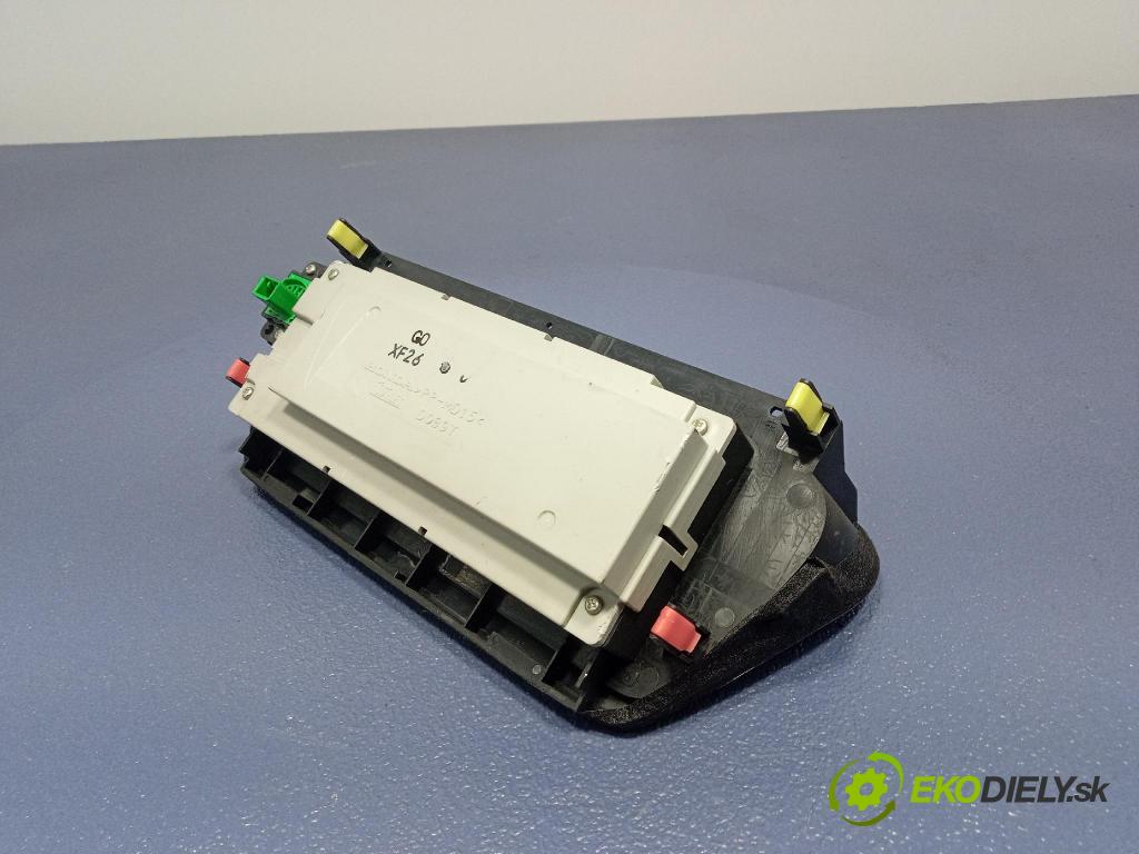 Honda Accord 2008 Zobrazit: Rádio: / GPS