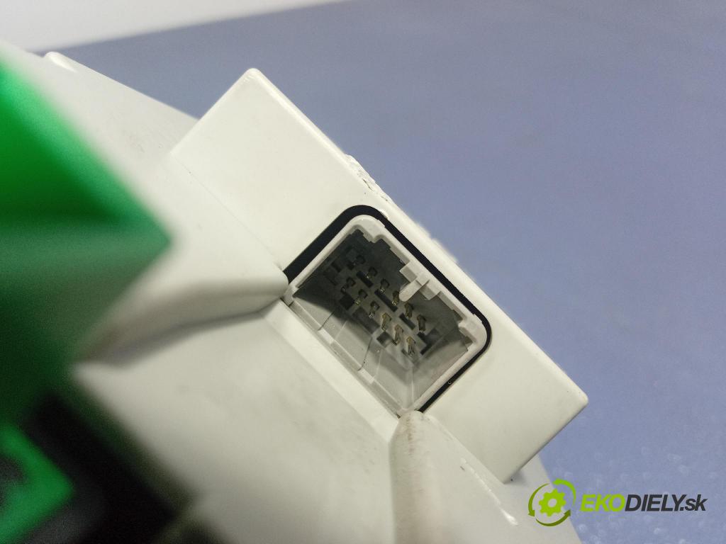 Honda Accord 2008 Zobrazit: Rádio: / GPS