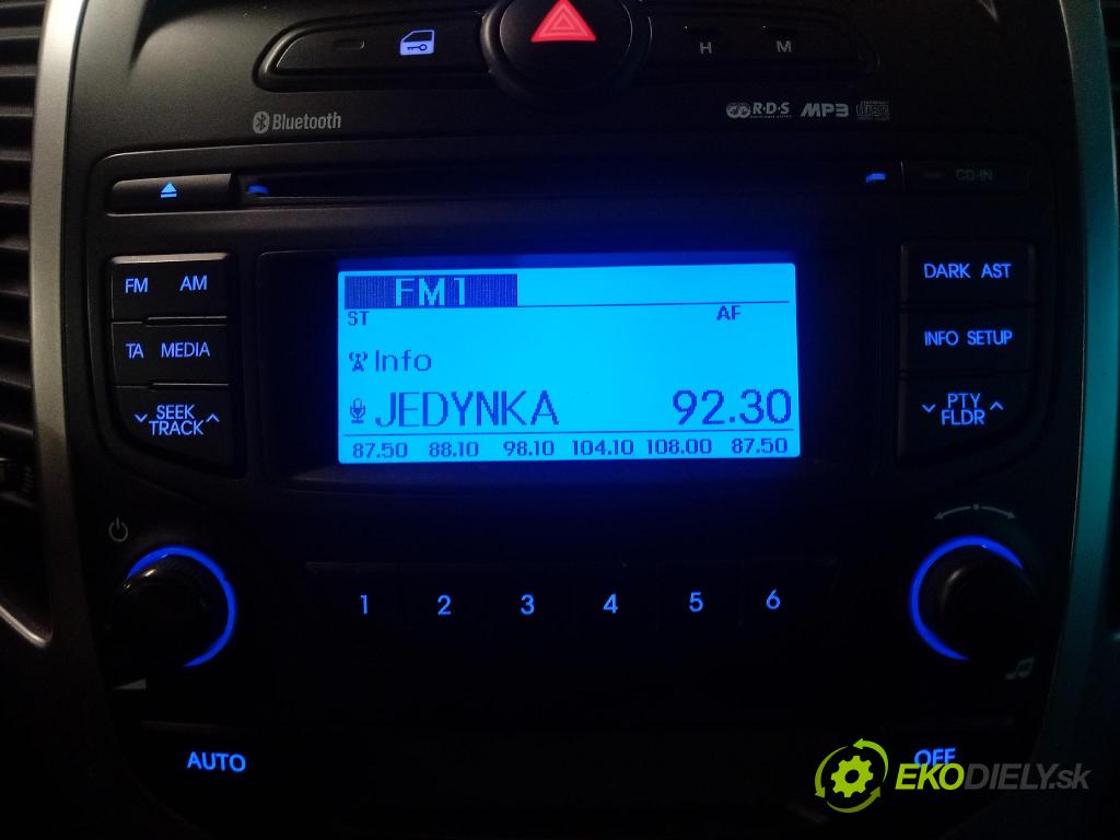 Hyundai Ix20 2011 Radio I Navigácia: 96160-1K050