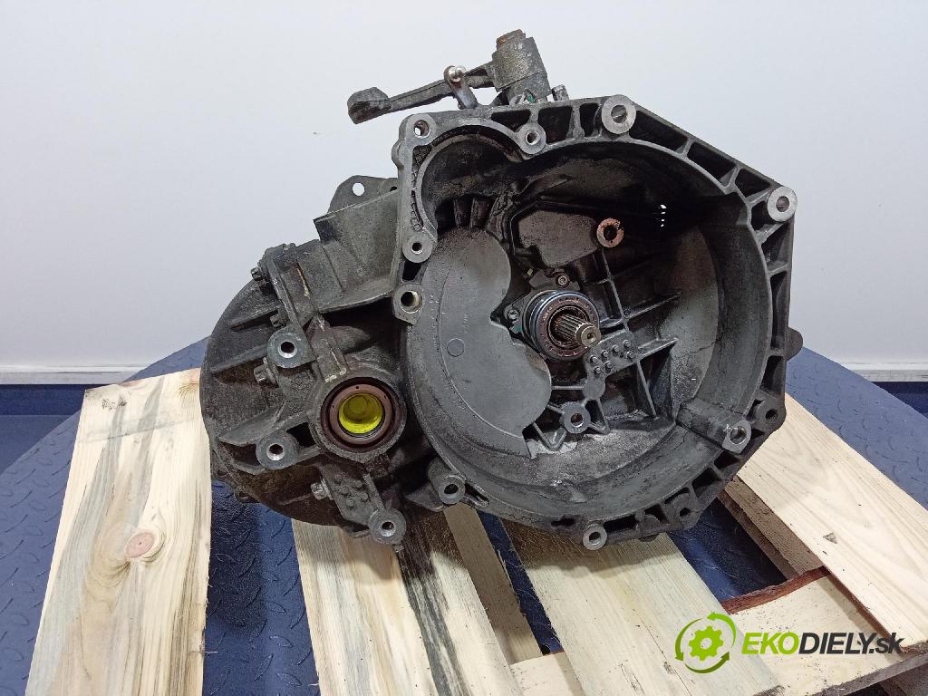 Opel Zafira 2006 prevodovka Manualna M32