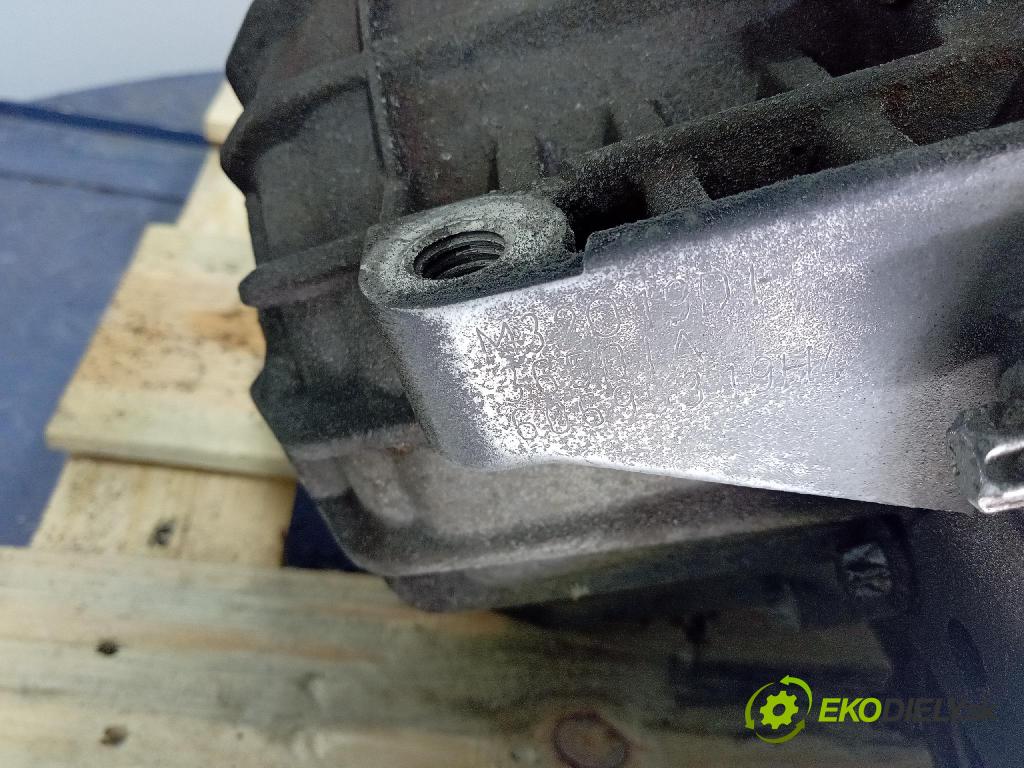 Opel Zafira 2006 prevodovka Manualna M32