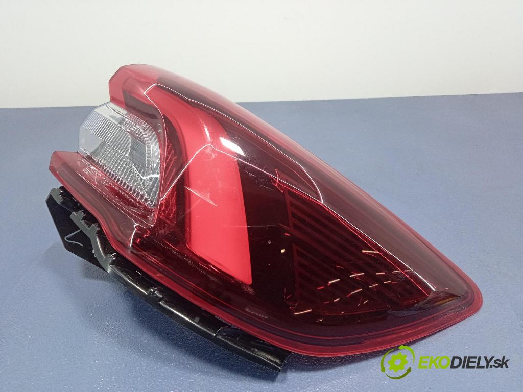 Ford Kuga 0 svetlo / reflektor zad Prava: Vonkajsia: PV4B-13404-AE