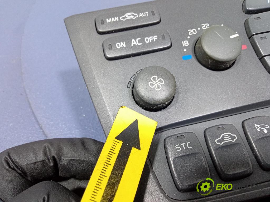 Volvo V70 2000 prepínač Klimatizácia: Prúd vzduchu: 9452368