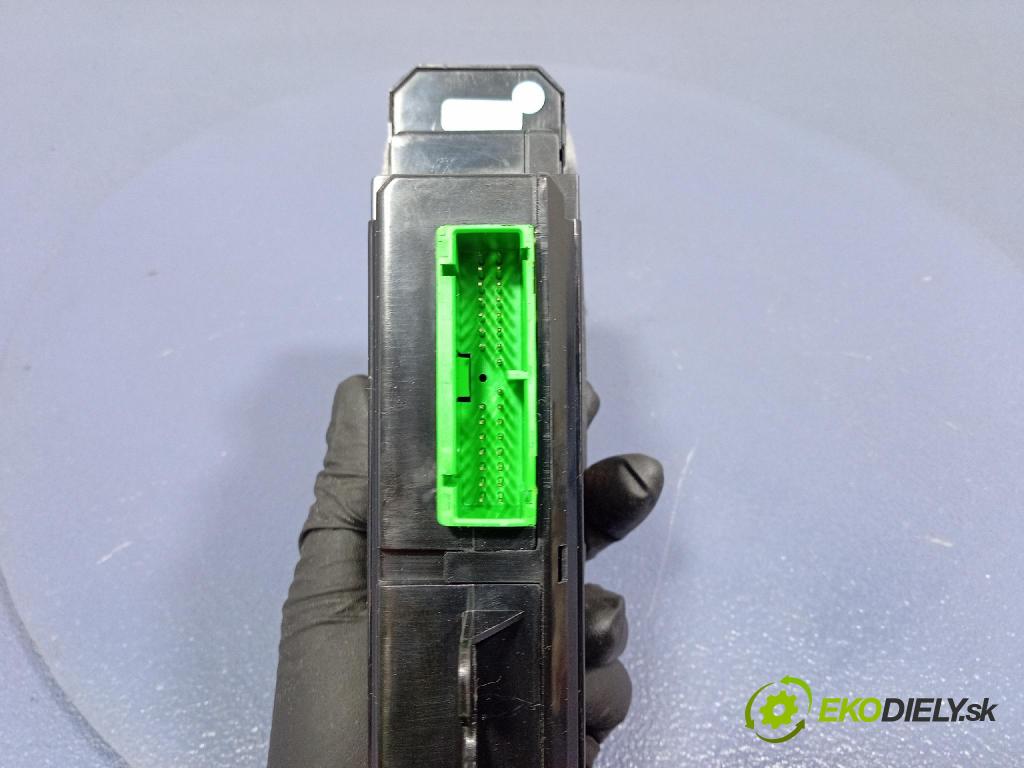 Volvo V70 2000 prepínač Okná: 9452939