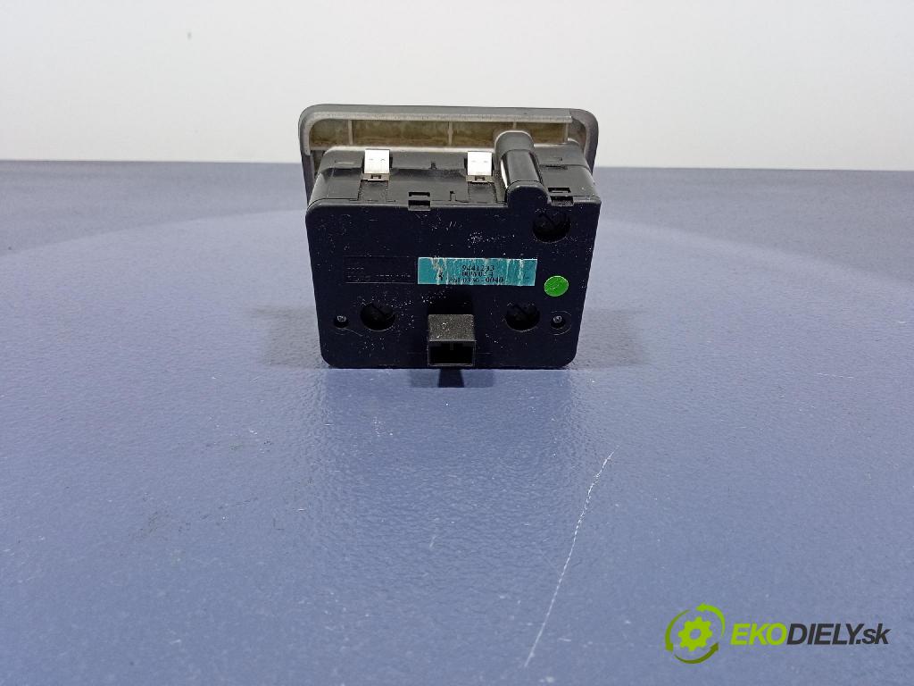 Volvo V70 2000 prepínač svetiel 9441233