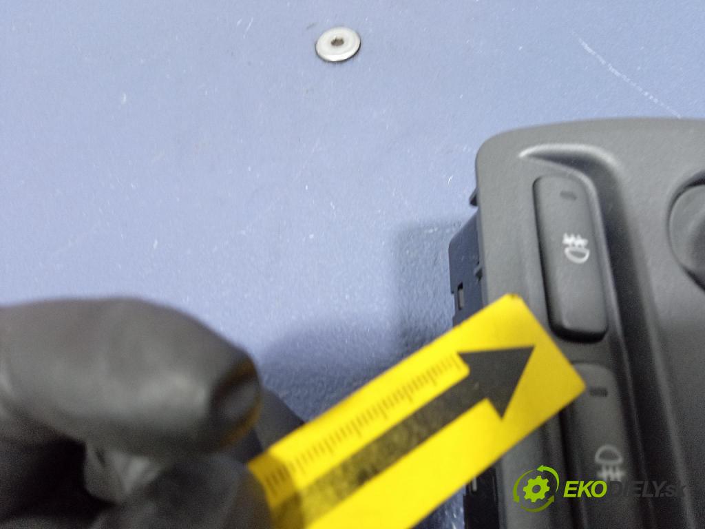 Volvo V70 2000 prepínač svetiel 9441233