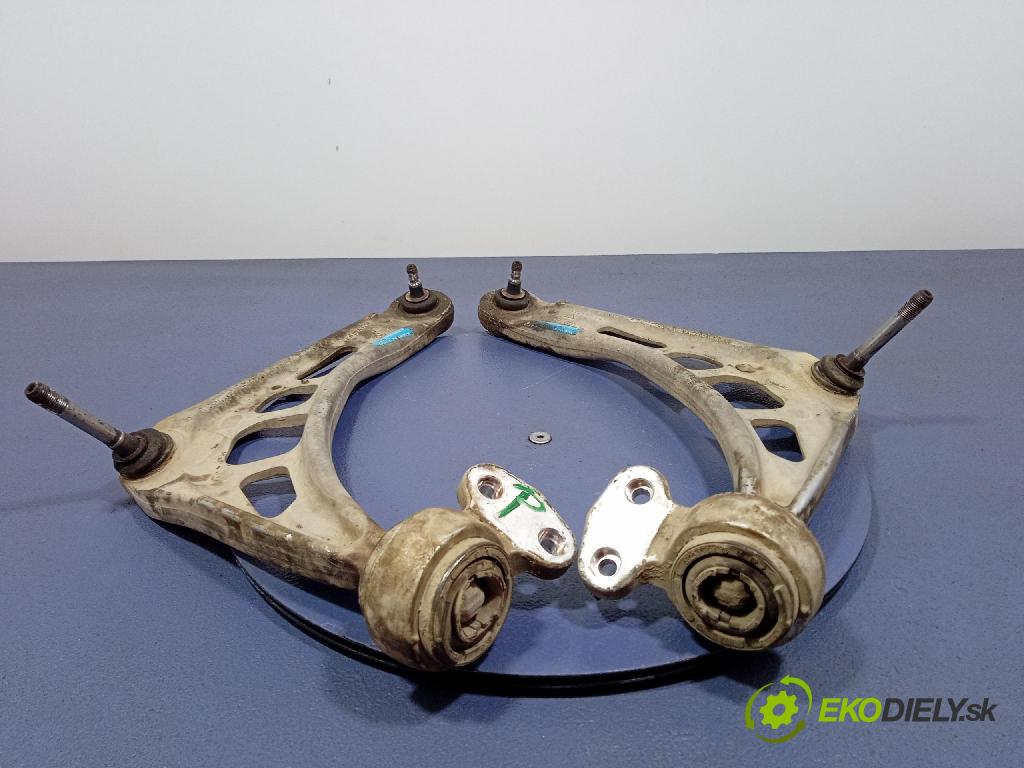 Bmw Seria 3 2003 Predné Vľavo: 2282121