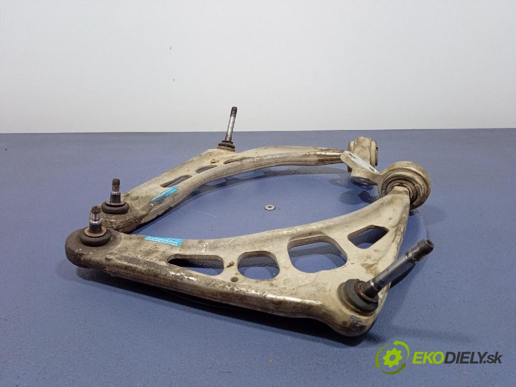 Bmw Seria 3 2003 Predné Vľavo: 2282121