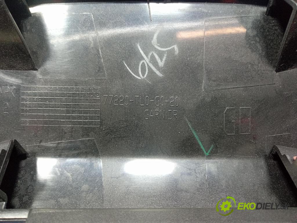 Honda Accord 2008 lišta Dekoratívní: Uvnitř 77260-TL0-G0-20