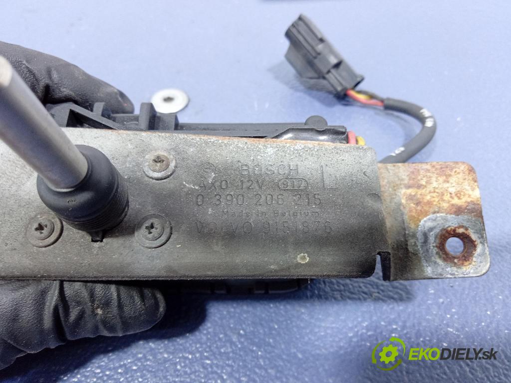 Volvo V70 2000 mechanizmus motor: Stierače: Predné 0390206215
