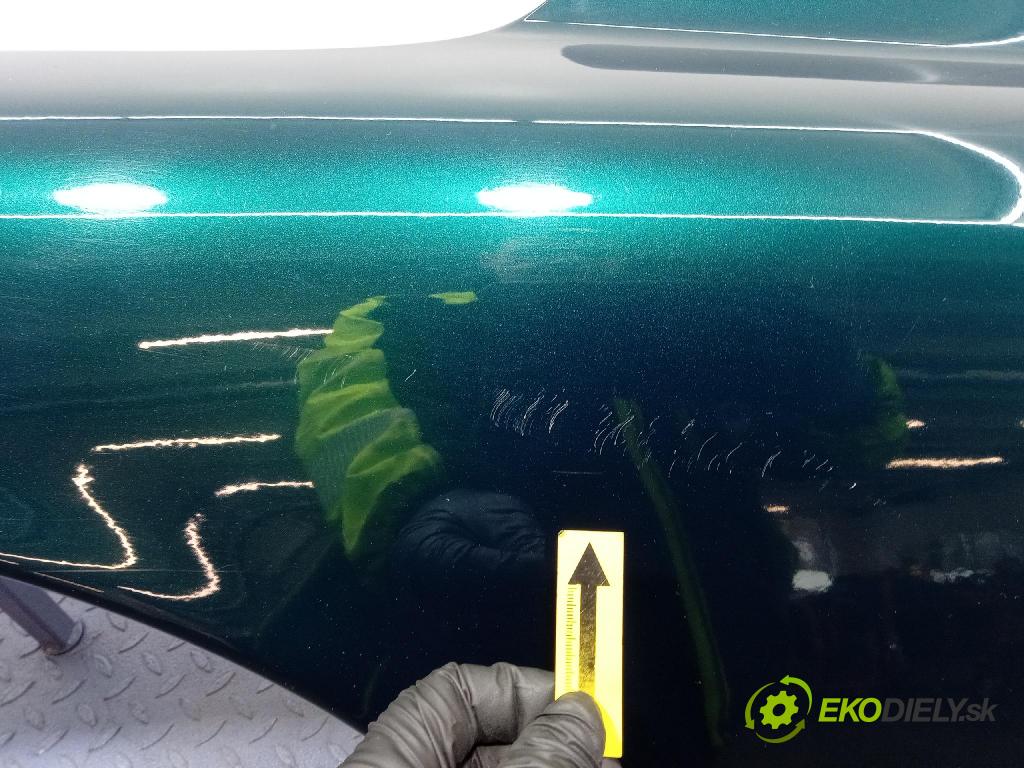 Volvo V70 2000 blatník Predné Vľavo: