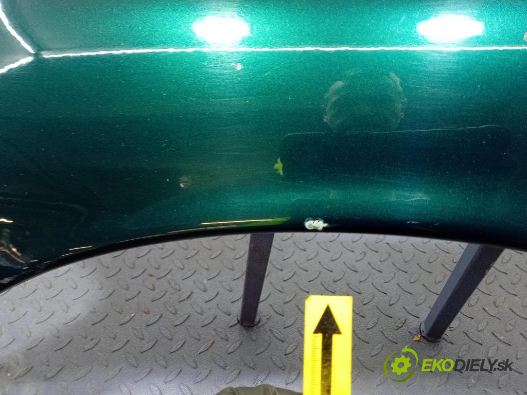 Volvo V70 2000 blatník Predné Vľavo: