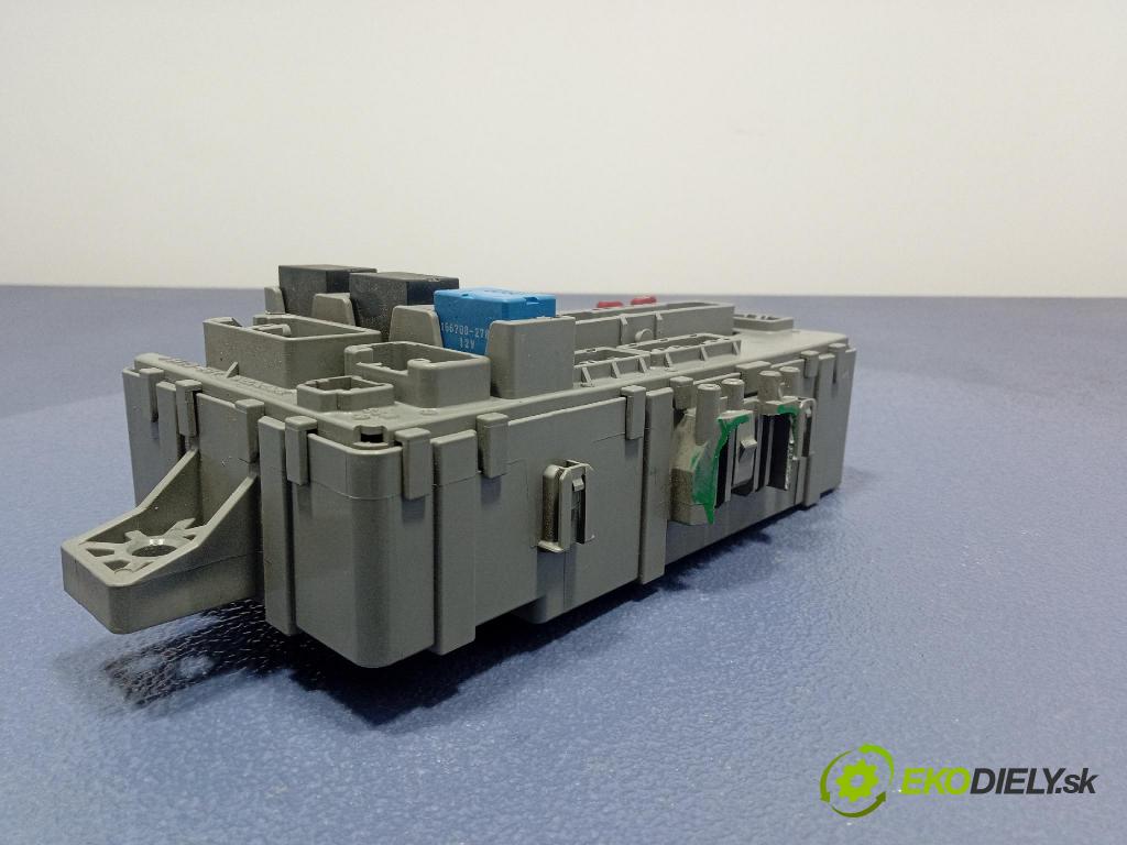 Honda Accord 2008 skříňka Pojistky 116RA-000008