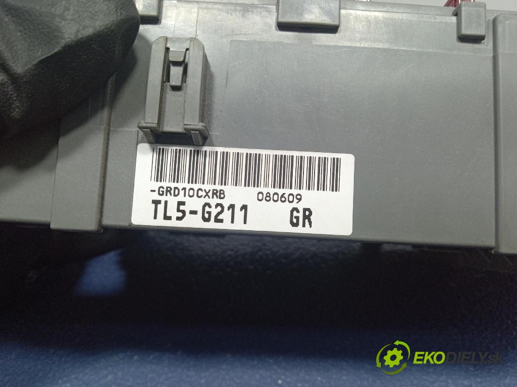 Honda Accord 2008 skříňka Pojistky 116RA-000008