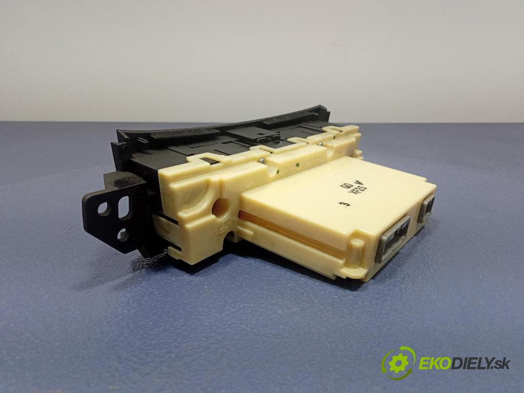 Honda Accord 2008 prepínač Klimatizácia: Prúd vzduchu: D08Y4