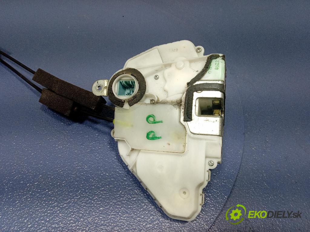 Honda Accord 2008 zámok dvere Predné v pravo: