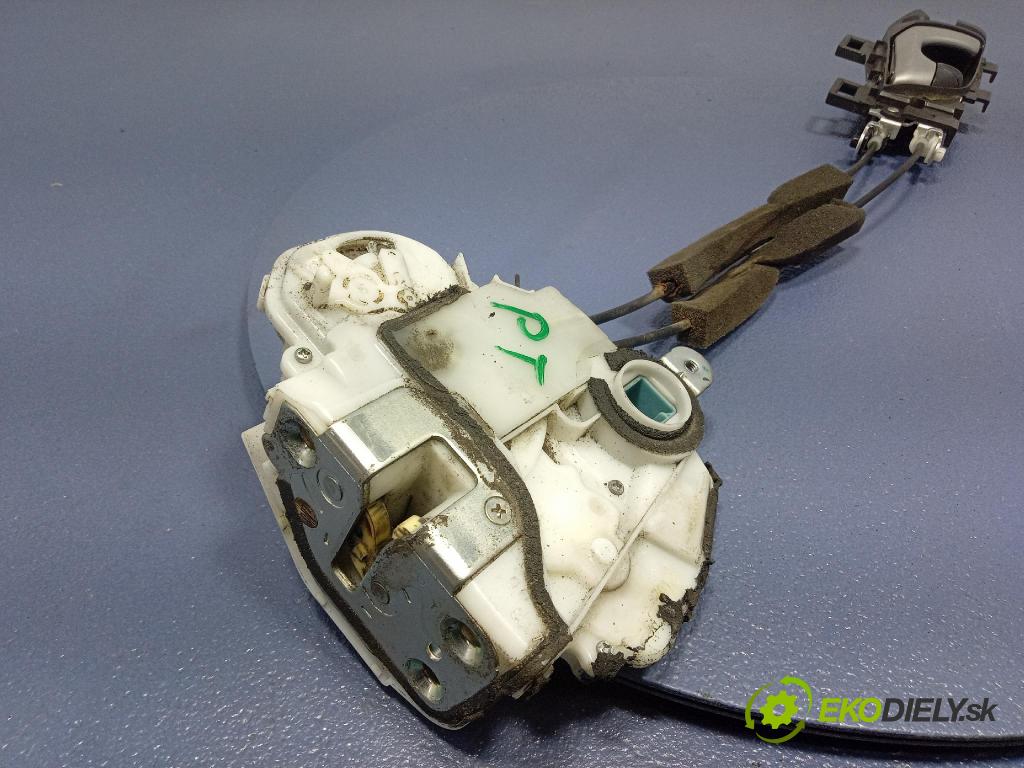 Honda Accord 2008 zámok dvere zad v pravo: