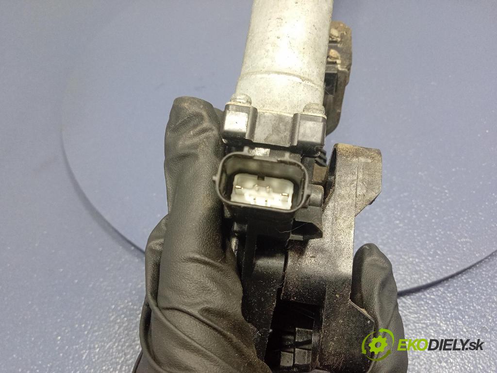 Honda Accord 2008 mechanismus stahování Sklenka: Zad: v pravo: 