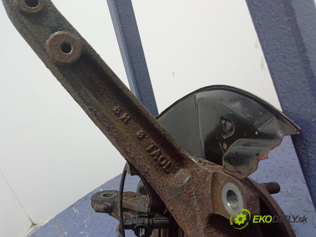 Honda Accord 2008 náboj levá