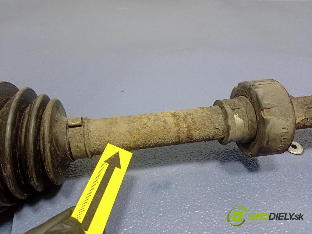 Honda Accord 2008 poloos Prava: Predné