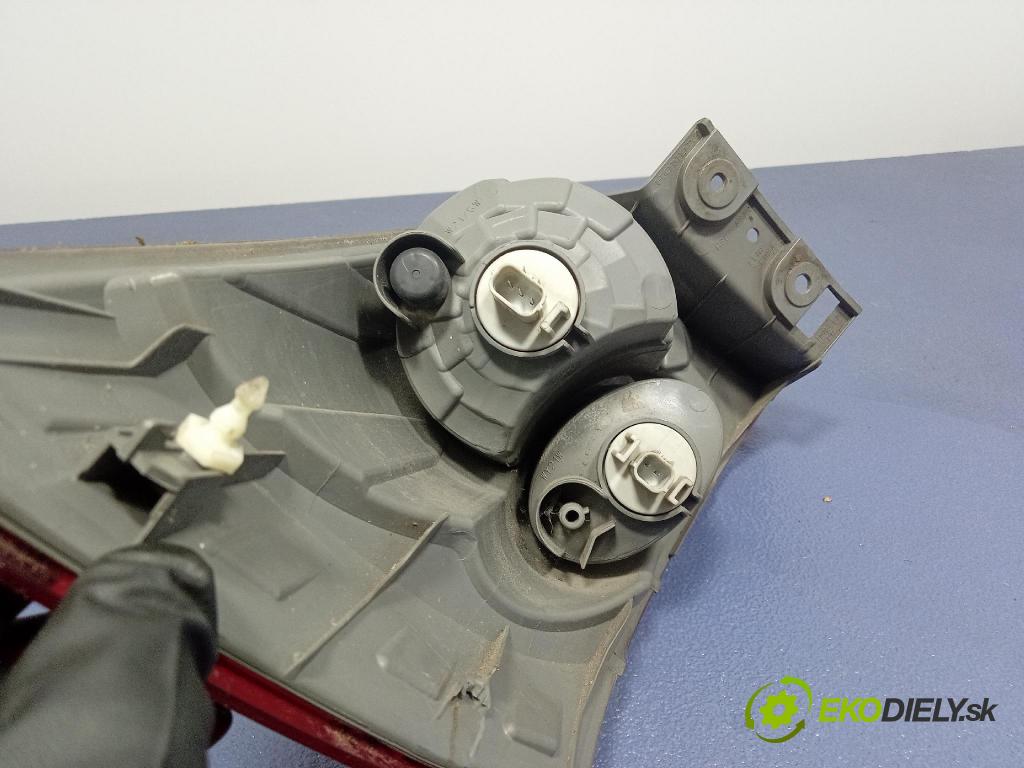 Honda Accord 2008 svetlo / reflektor zad Prava: Vonkajsia: P8050R