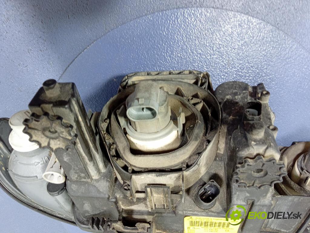 Bmw Seria 3 2003 Reflektor: v pravo: 6901970