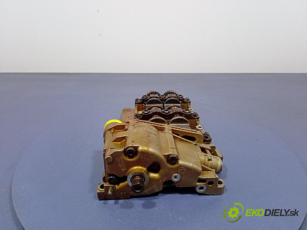 Bmw Seria 3 2003 čerpadlo oleja 10600044CB