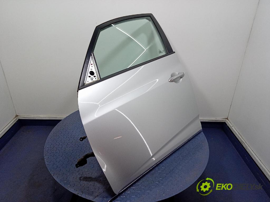 Hyundai Ix20 2011 dvere Predné Vľavo: