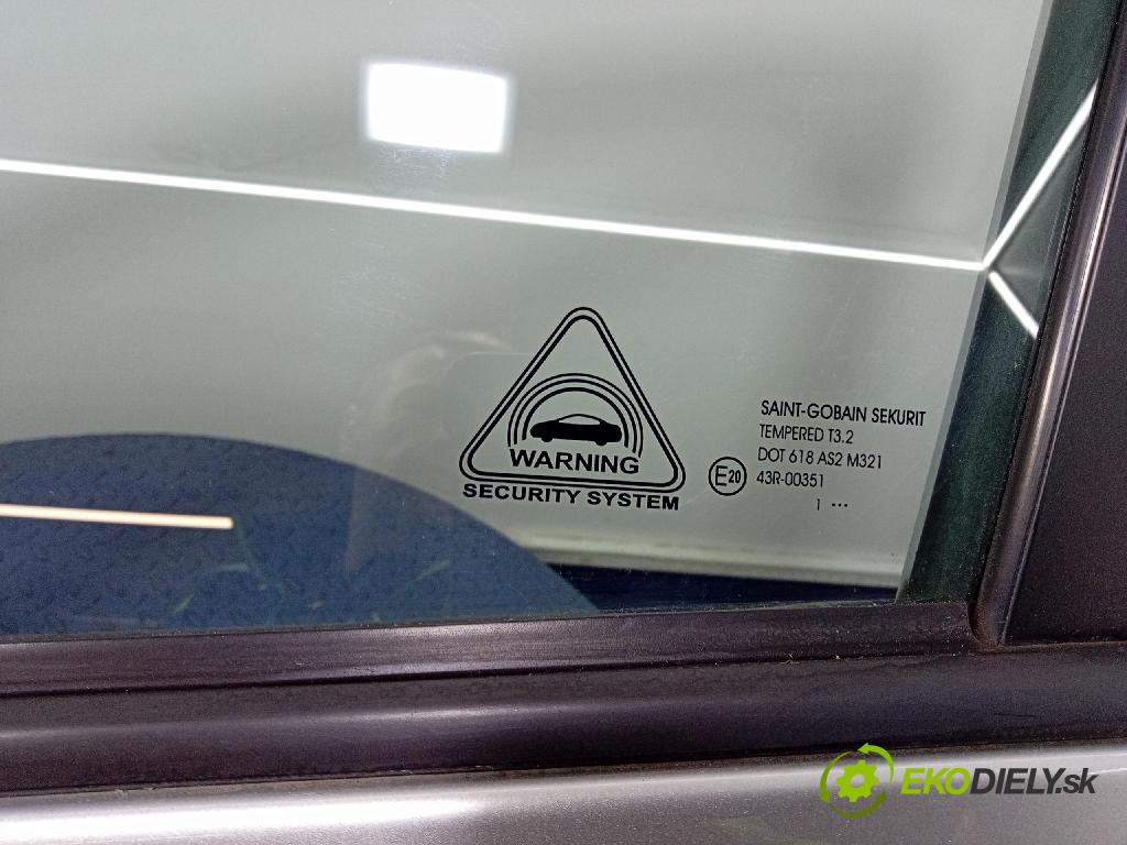 Hyundai Ix20 2011 dvere Predné Vľavo: