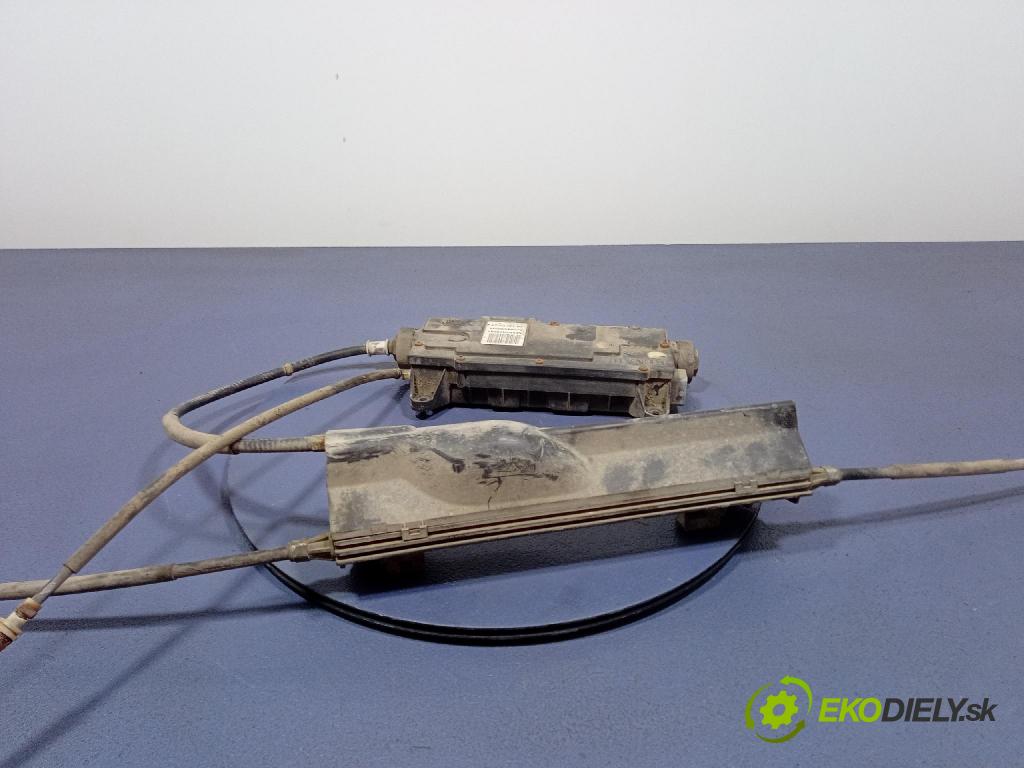 Renault Megane scenic 2006 kulisa Brzda: Manuál 8200450860