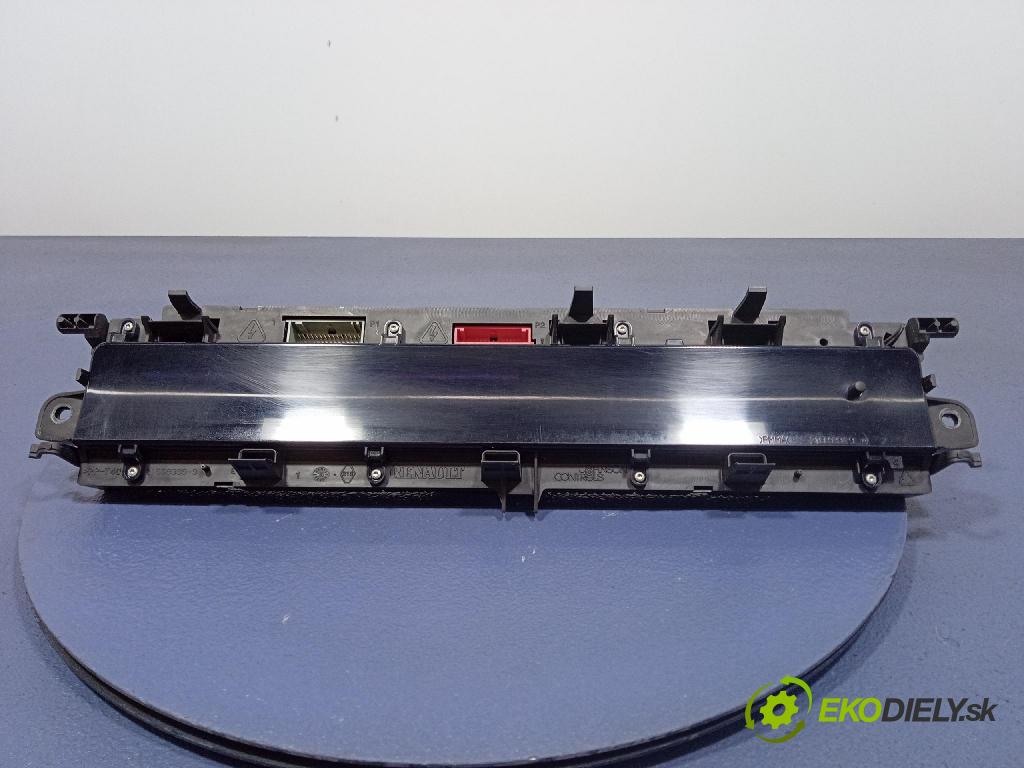 Renault Megane scenic 2006 Přístrojová deska 8200461294