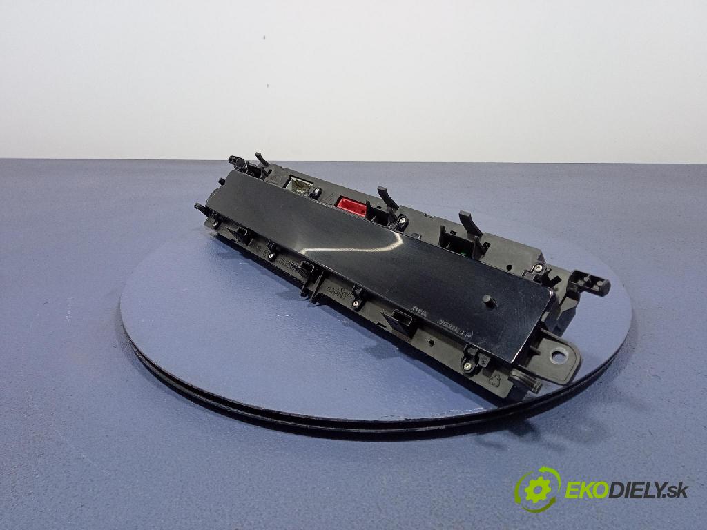 Renault Megane scenic 2006 Přístrojová deska 8200461294