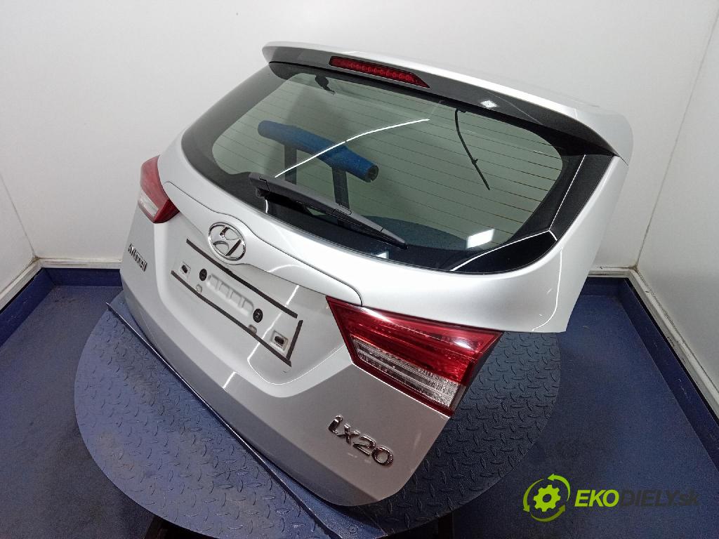 Hyundai Ix20 2011 zadna dveře kufra: kufra: