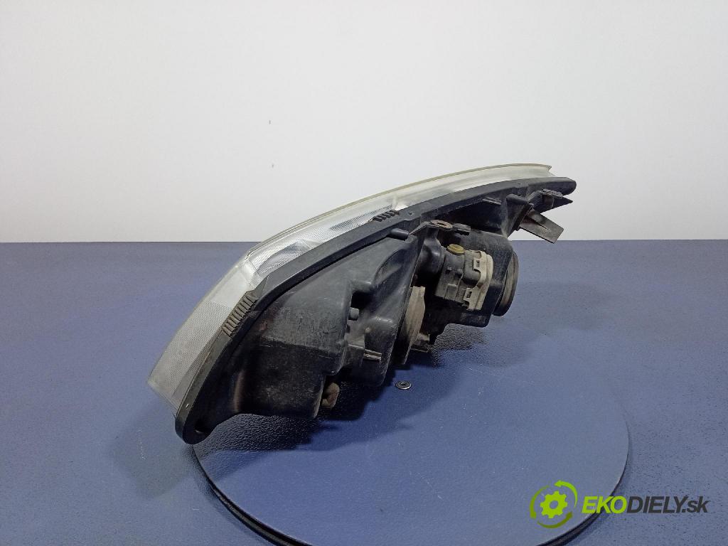 Renault Megane scenic 2006 světlo v pravo: 158114-00