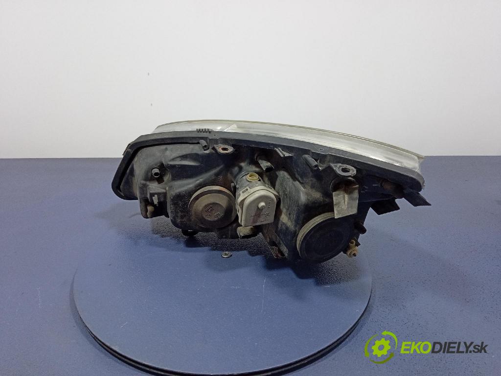 Renault Megane scenic 2006 světlo v pravo: 158114-00