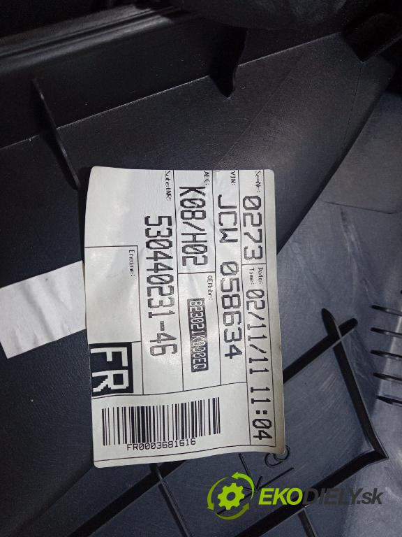 Hyundai Ix20 2011 Tapacír: dveře před Práva: 82360-1K000